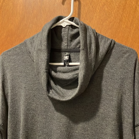 Dark gray cowl neck activewear, long sleeve top - Picture 2 of 7